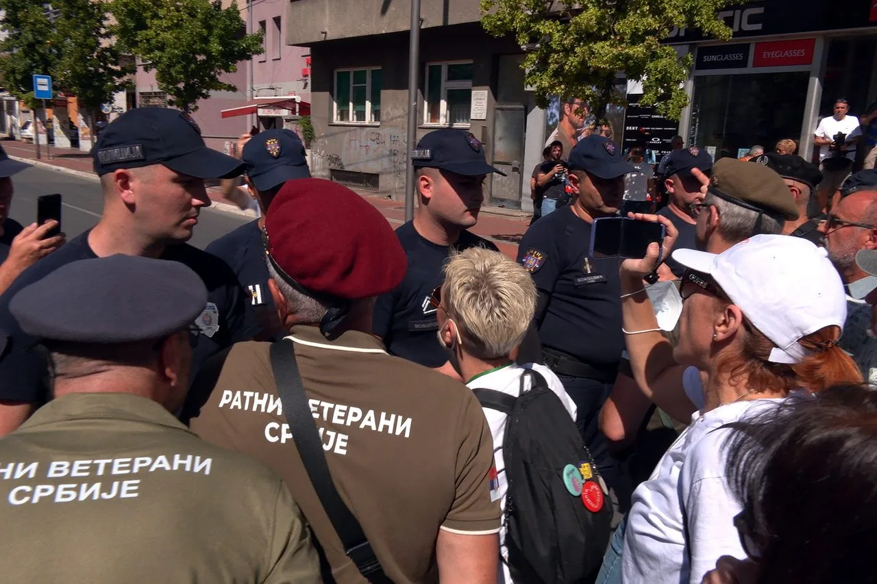 Vučić u Nišu i protesti